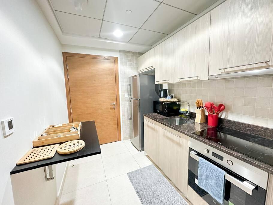 202 Ansam With Stunning Pool View Apartment *