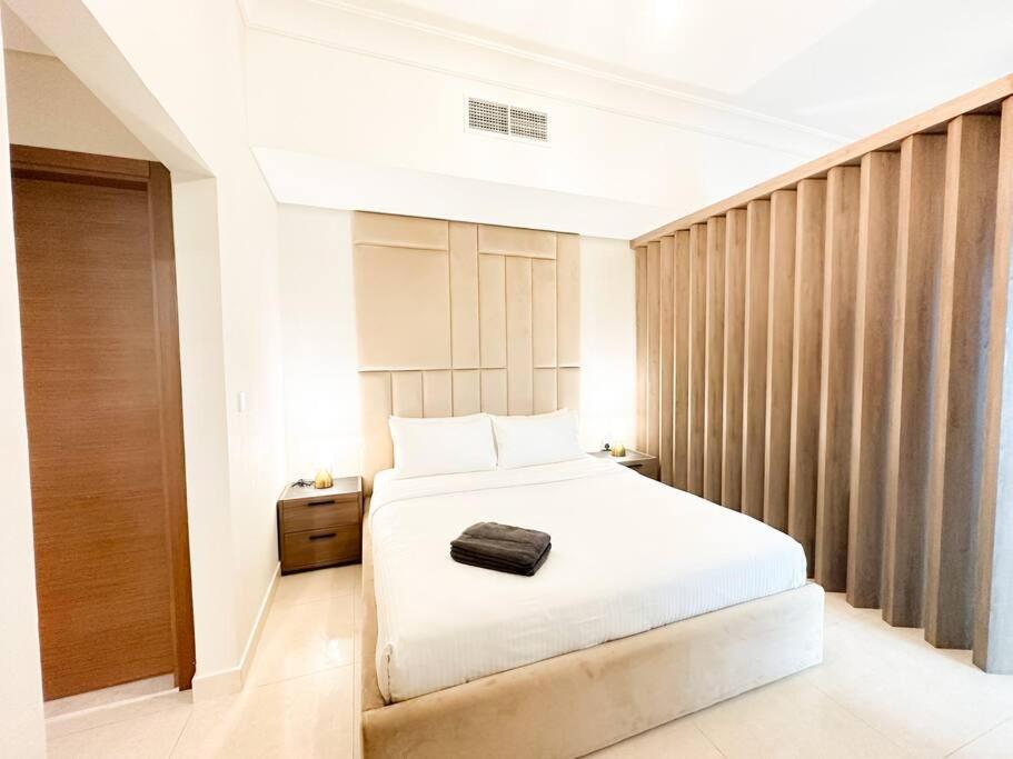 Apartment 202 Ansam With Stunning Pool View *